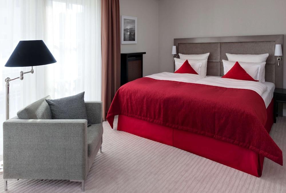 Steigenberger Grandhotel & Spa Heringsdorf Екстер'єр фото A room at the hotel