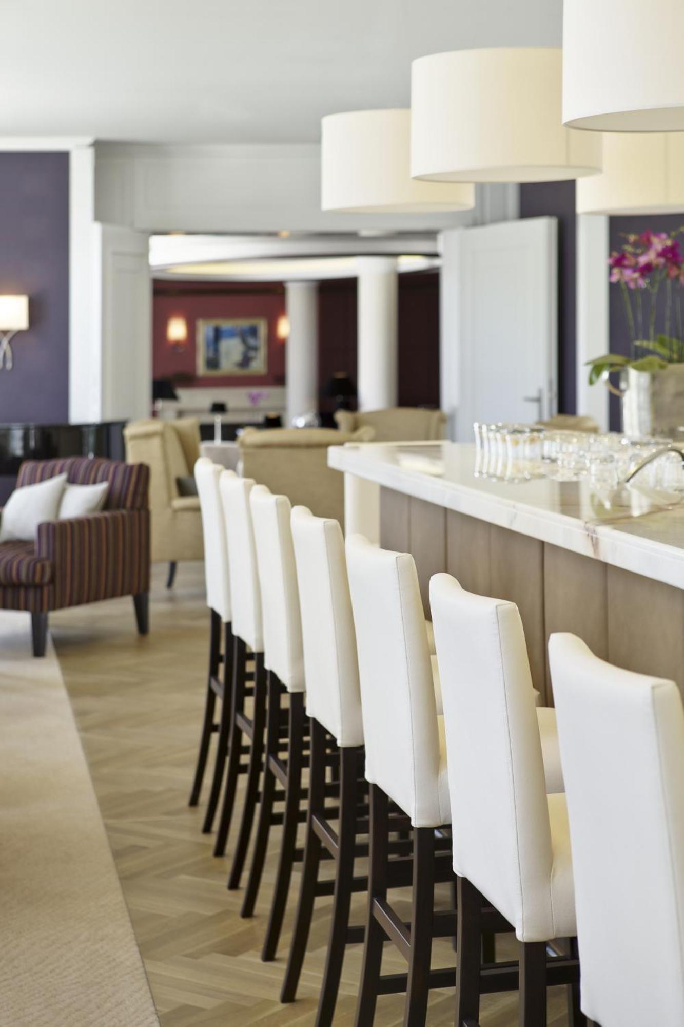 Steigenberger Grandhotel & Spa Heringsdorf Екстер'єр фото Club Lounge at the airport