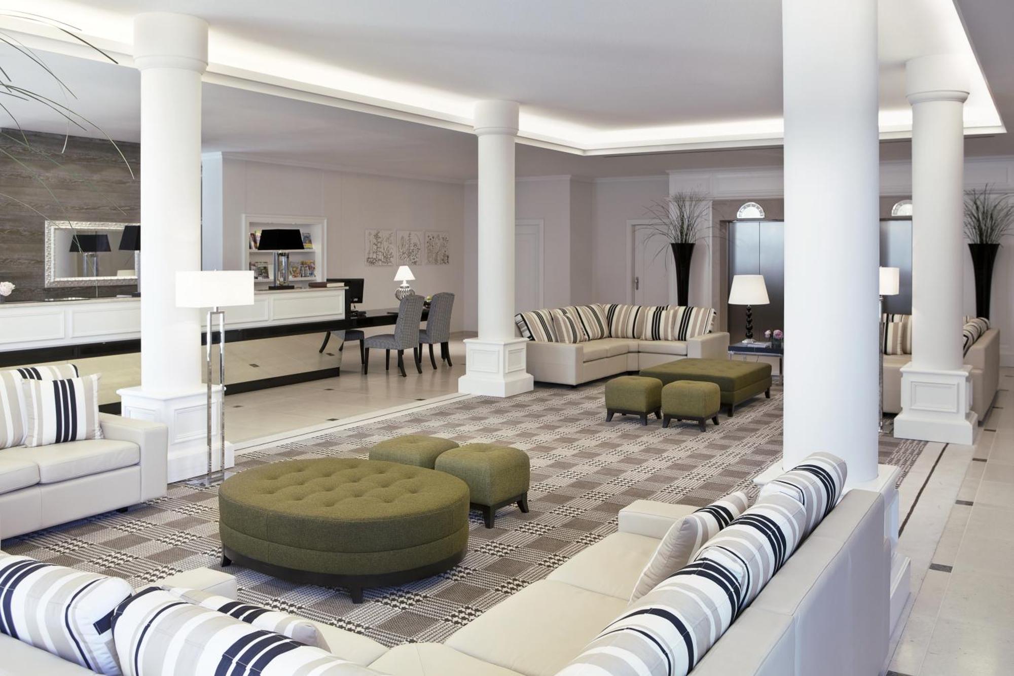 Steigenberger Grandhotel & Spa Heringsdorf Екстер'єр фото The interior of the hotel