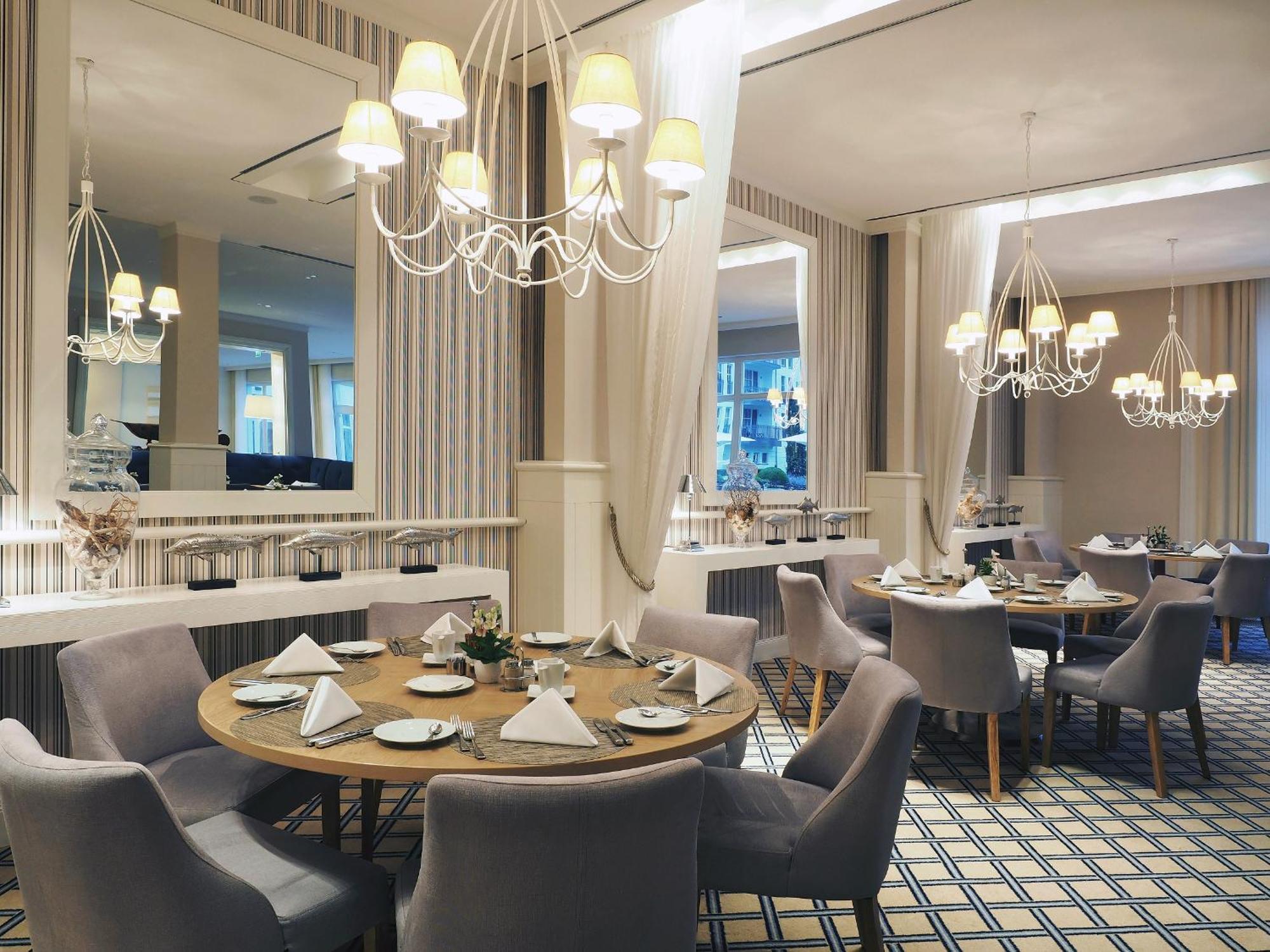 Steigenberger Grandhotel & Spa Heringsdorf Екстер'єр фото The restaurant